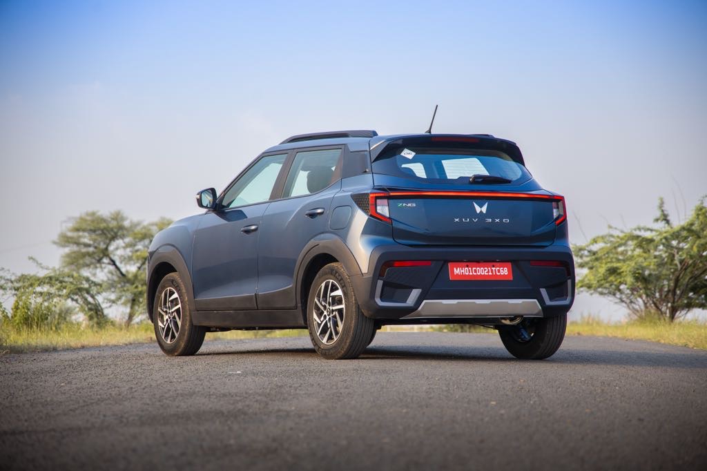 Mahindra XUV 3XO ZNG Rear