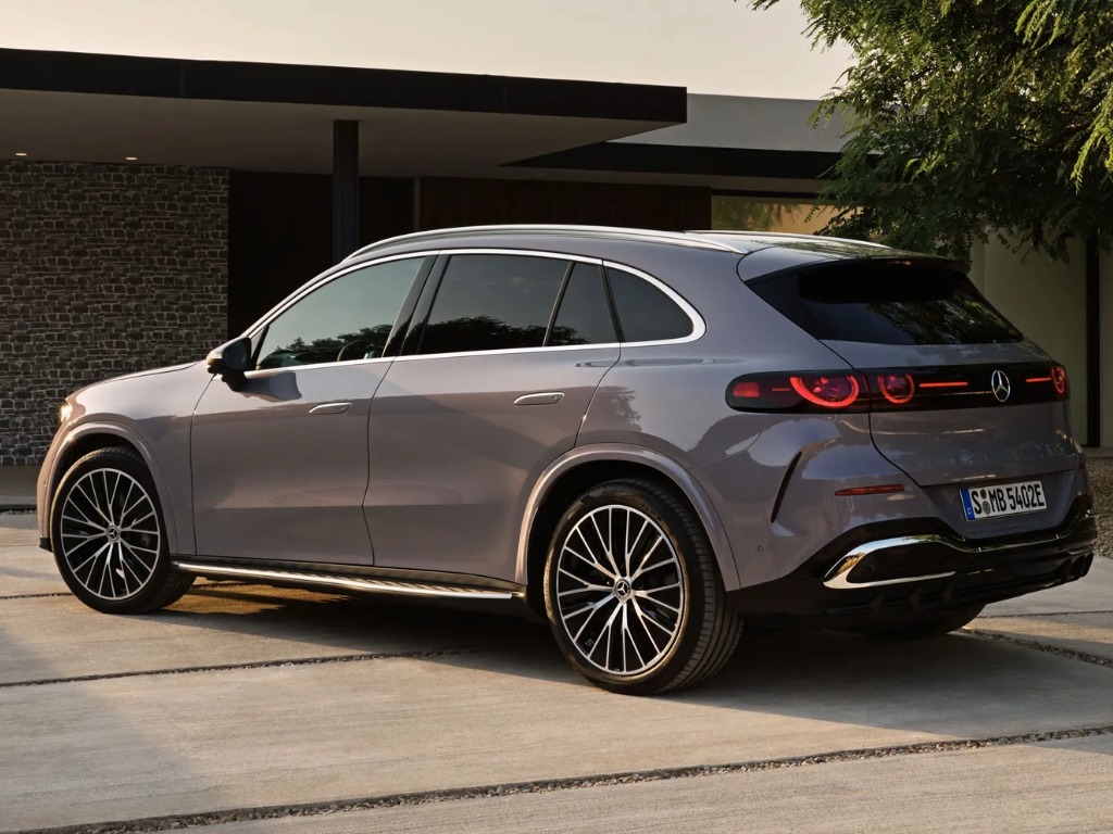 Mercedes GLC EV rear