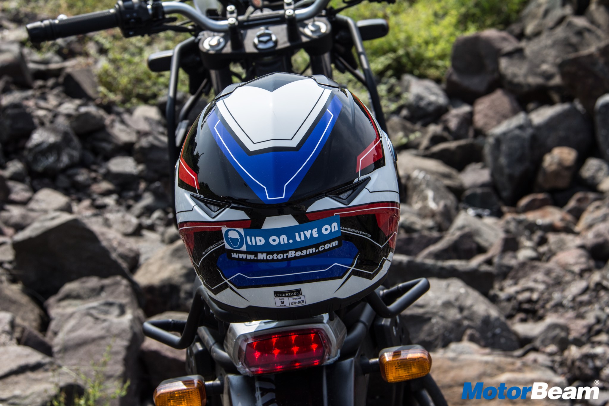 Zeus Helmet Review - ZS811 Model | MotorBeam.com